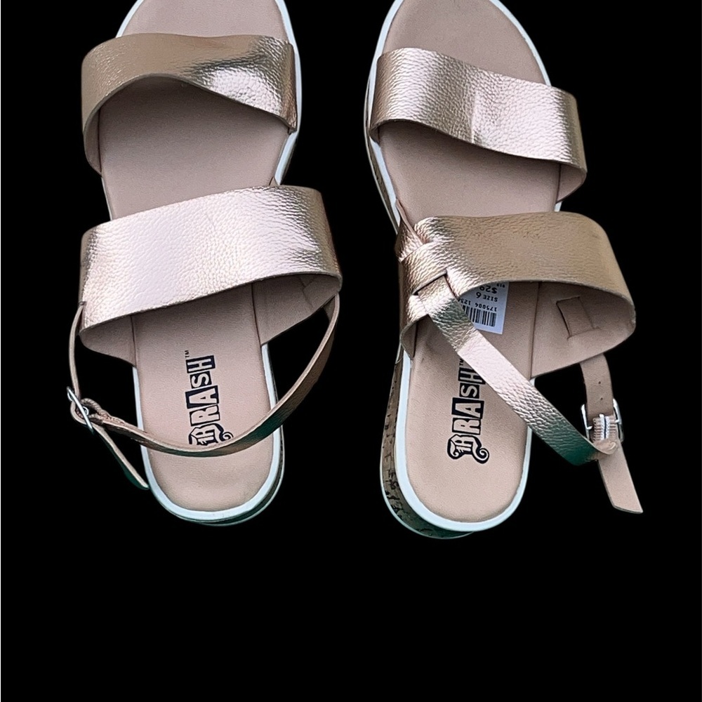 Beautiful Brash Metallic Gold Women's Sandals size 6